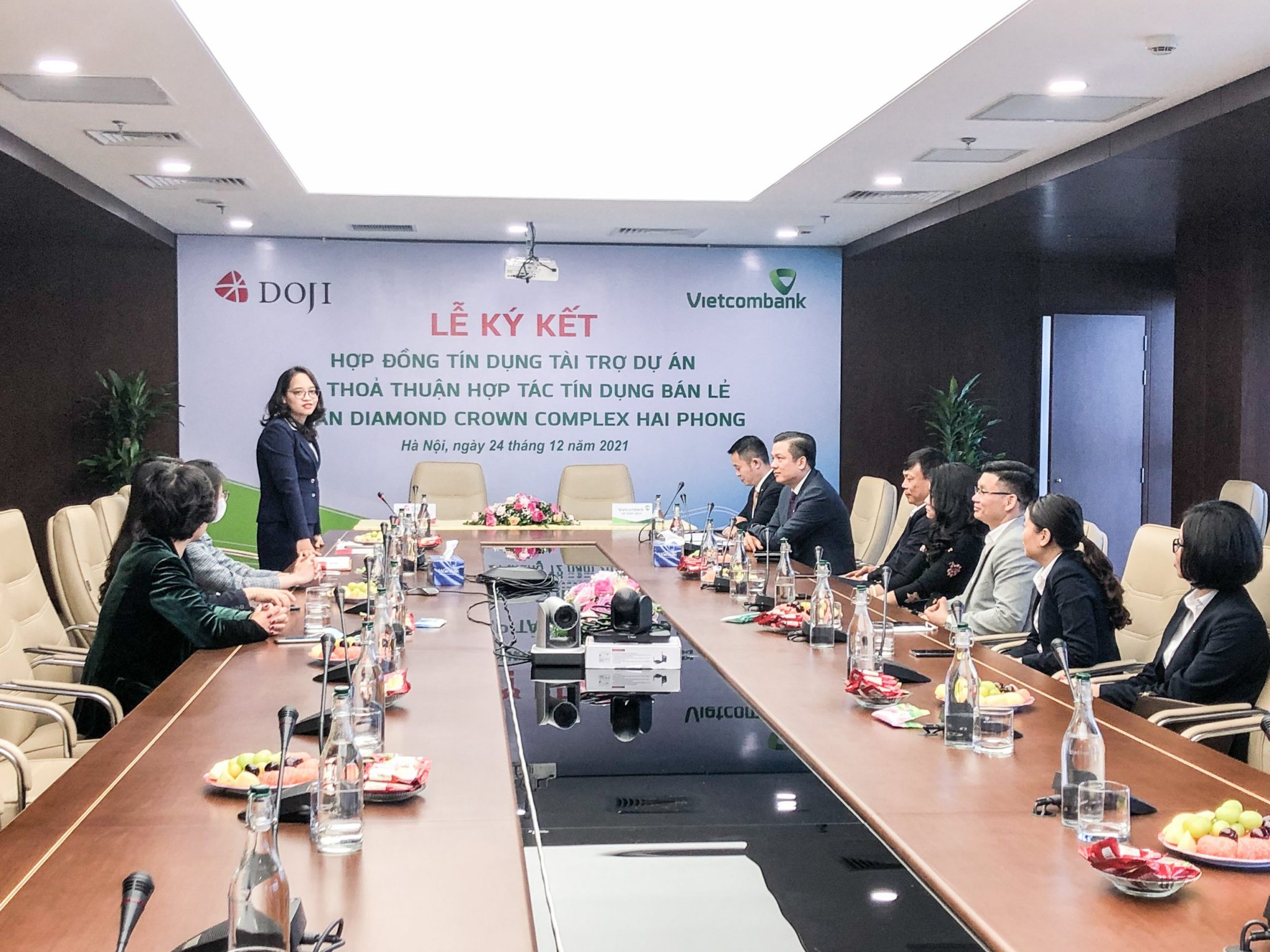 Công ty cổ phần Hải Phòng Invest - Doji - Vietcombank